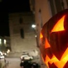 EN PLEIN AIR – Hallowen, escursione a tema con abiti “spaventosi”